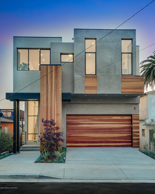 541 Gravely Court, Hermosa Beach, California 90254, 4 Bedrooms Bedrooms, ,3 BathroomsBathrooms,Residential,Sold,Gravely,P0-820001481