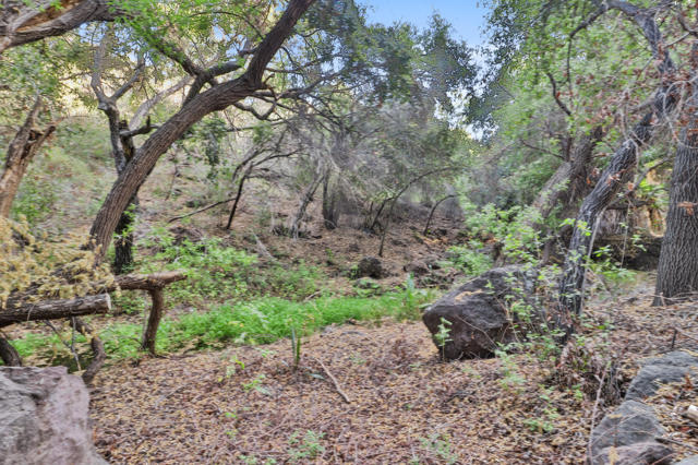 5 Bed Home for Sale in Westlake Village, California