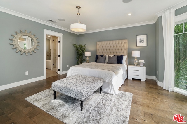 3 Bed Home for Sale in Sherman Oaks, California