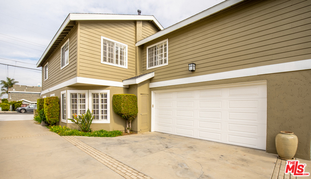 2210 HARRIMAN Lane, Redondo Beach, California 90278, 4 Bedrooms Bedrooms, ,2 BathroomsBathrooms,Residential,Sold,HARRIMAN,20544094