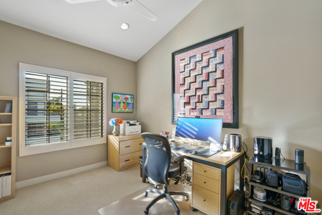 2 Bed Home for Sale in Valley Village, California