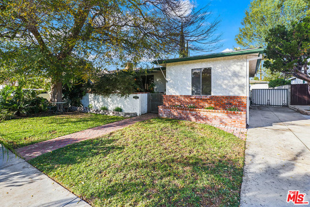 3 Bed Home for Sale in Lake Balboa, California