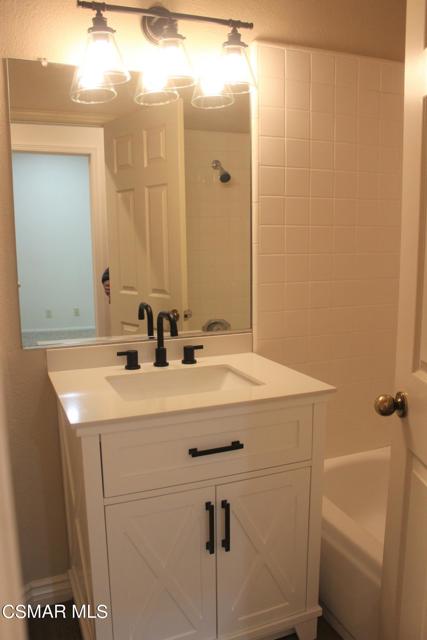 3 Bed Home for Sale in Oak Park, California