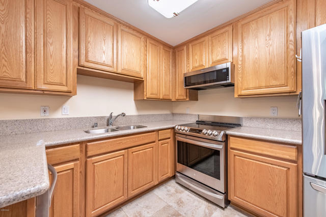 2 Bed Home for Sale in Thousand Oaks, California