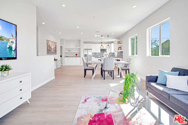  Income Home for Sale in Los Angeles, California
