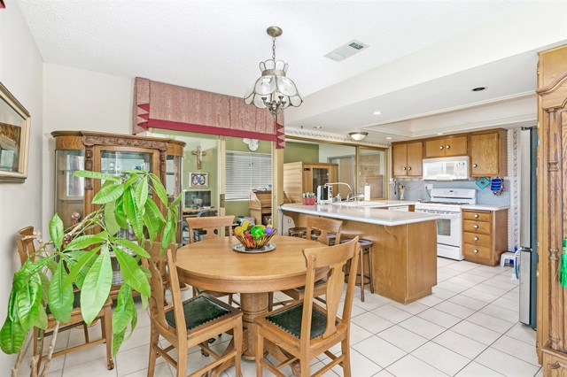 3808 Vista Campana S