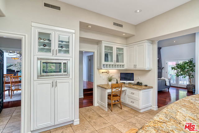 5 Bed Home for Sale in Calabasas, California