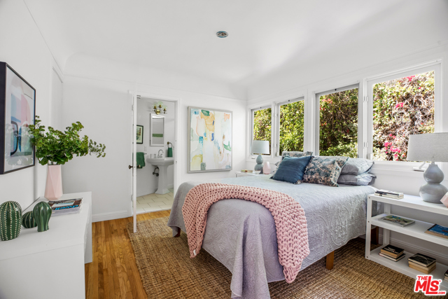 3 Bed Home for Sale in Los Angeles, California