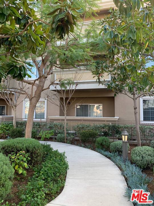 2750 Artesia Boulevard, Redondo Beach, California 90278, 2 Bedrooms Bedrooms, ,1 BathroomBathrooms,Residential,Sold,Artesia,21677272