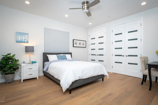 GYP_504 S Francisca Ave_050_MLS