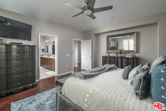 4 Bed Home for Sale in Lake Balboa, California