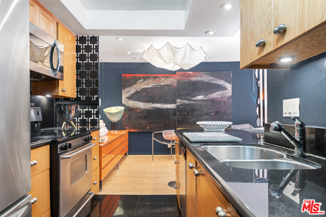 1 Bed Home for Sale in West Hollywood, California