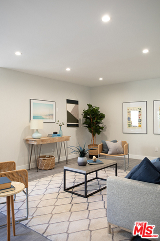 1 Bed Home for Sale in West Hollywood, California