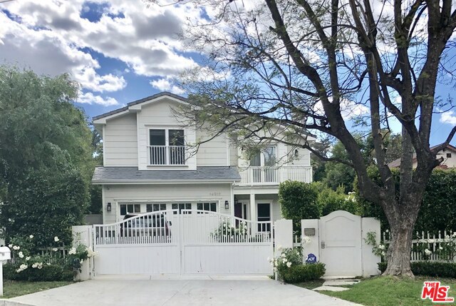 Photo of 14917 VALLEY VISTA, Sherman Oaks, CA 91403