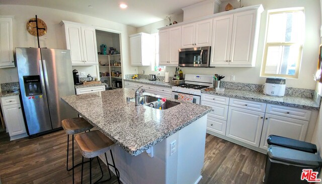 3 Bed Home for Sale in Van Nuys, California