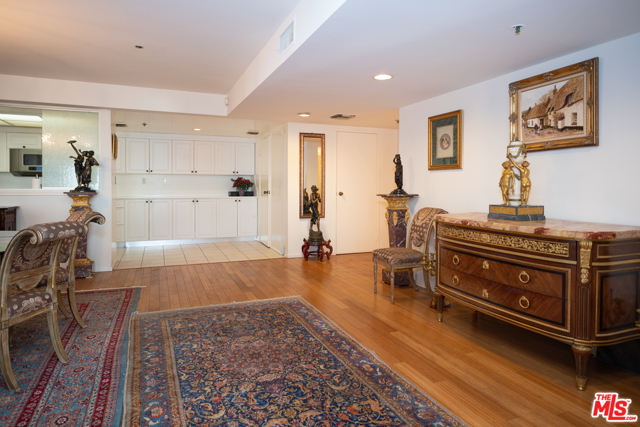2 Bed Home for Sale in Los Angeles, California