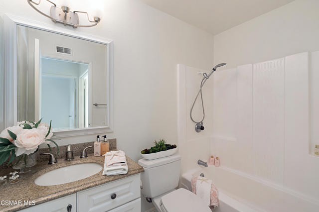 2 Bed Home for Sale in Thousand Oaks, California