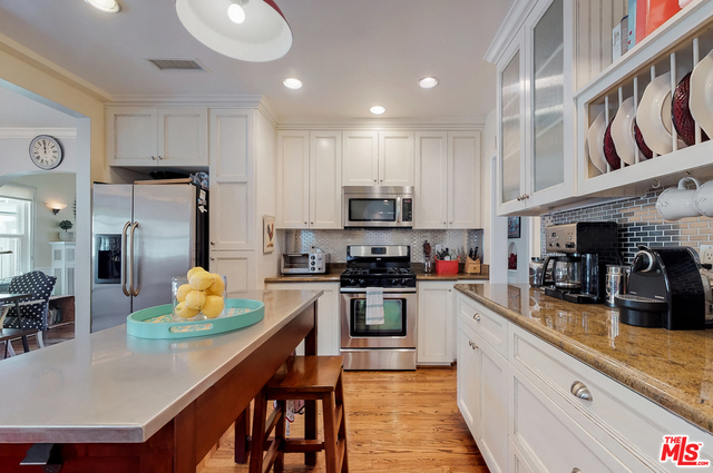 3 Bed Home for Sale in Studio City, California