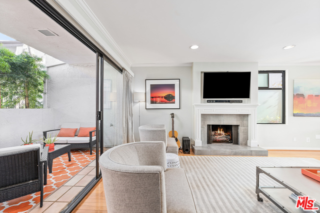 3 Bed Home for Sale in Santa Monica, California