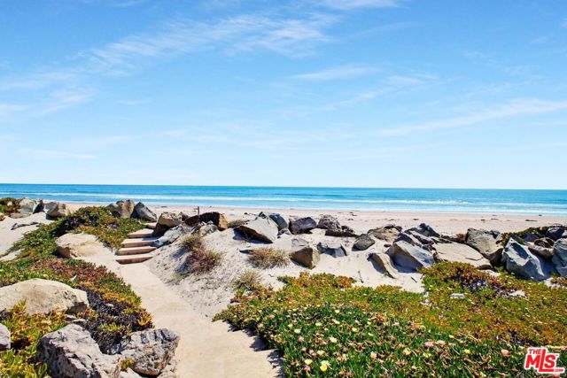4 Bed Home for Sale in Carpinteria, California