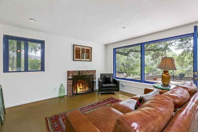 2 Bed Home for Sale in Ojai, California