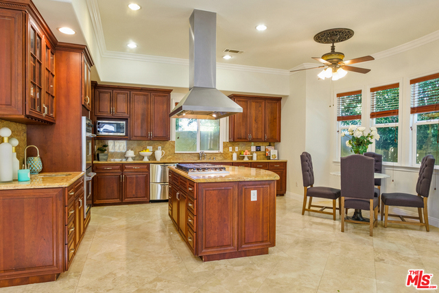 1617 23RD Street, Manhattan Beach, California 90266, 5 Bedrooms Bedrooms, ,5 BathroomsBathrooms,Residential,Sold,23RD,18332174