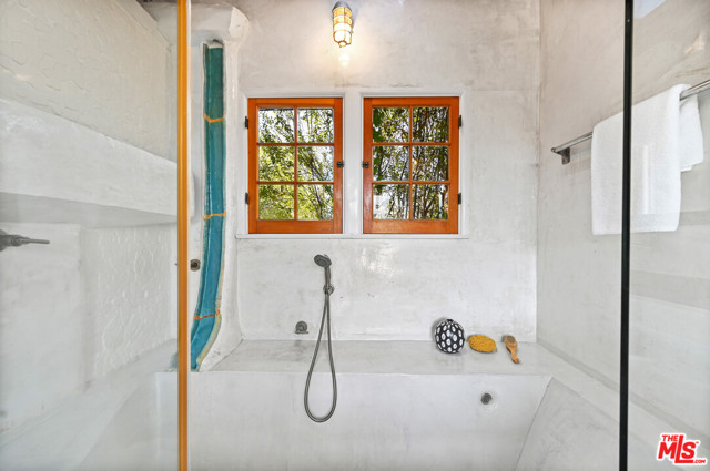 3 Bed Home for Sale in Venice, California