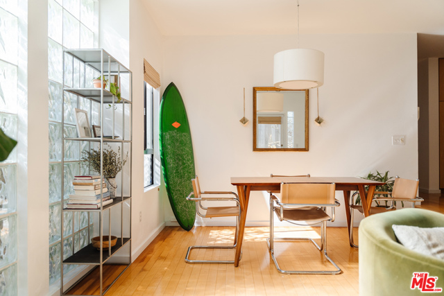 2 Bed Home for Sale in Venice, California