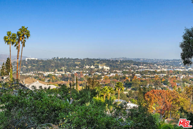 3 Bed Home for Sale in Los Angeles, California