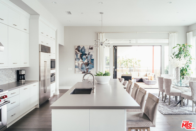 3 Bed Home for Sale in Playa Vista, California