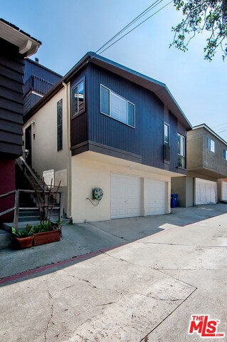 445 LONGFELLOW Avenue, Hermosa Beach, California 90254, 3 Bedrooms Bedrooms, ,2 BathroomsBathrooms,Residential,Sold,LONGFELLOW,17218424