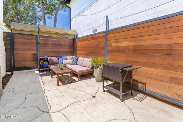 2 Bed Home for Sale in Agoura Hills, California