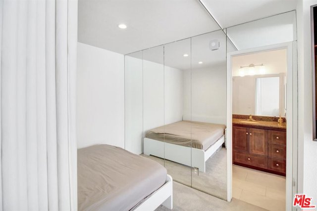  Home for Sale in Los Angeles, California