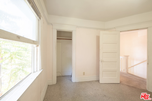  Income Home for Sale in Los Angeles, California