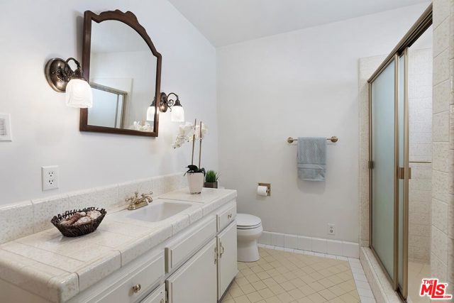 3 Bed Home for Sale in Los Angeles, California