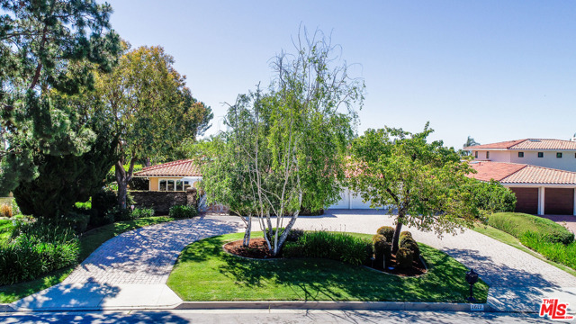 1617 GRANVIA ALTAMIRA, Palos Verdes Estates, California 90274, 5 Bedrooms Bedrooms, ,2 BathroomsBathrooms,Residential,Sold,GRANVIA ALTAMIRA,20581424