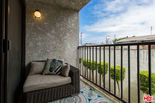 2603 ROCKEFELLER Lane, Redondo Beach, California 90278, 2 Bedrooms Bedrooms, ,1 BathroomBathrooms,Residential,Sold,ROCKEFELLER,20578420