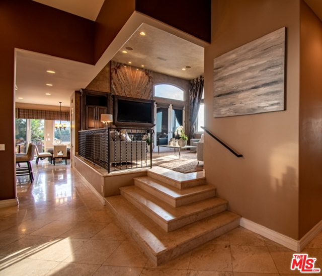822 6TH Street, Hermosa Beach, California 90254, 4 Bedrooms Bedrooms, ,4 BathroomsBathrooms,Residential,Sold,6TH,19537348