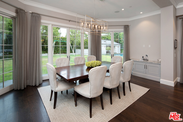 7 Bed Home for Sale in Los Angeles, California