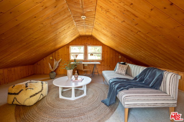 2 Bed Home for Sale in Los Angeles, California