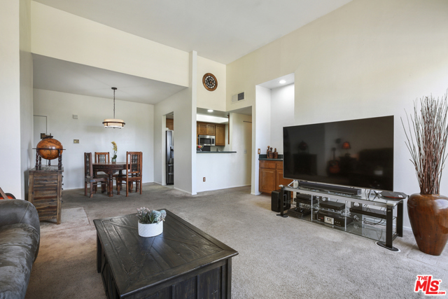 3 Bed Home for Sale in Sherman Oaks, California