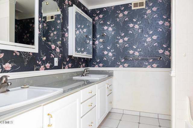 4 Bed Home for Sale in Ventura, California