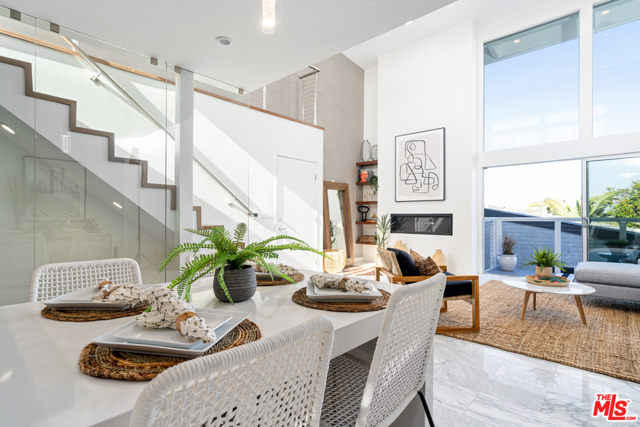 2 Bed Home for Sale in Santa Monica, California