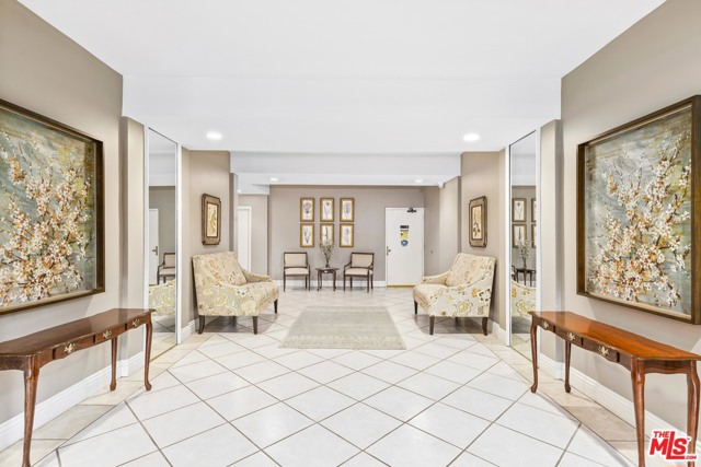 2 Bed Home for Sale in Los Angeles, California