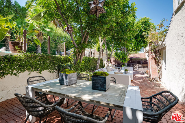 4 Bed Home for Sale in Los Angeles, California