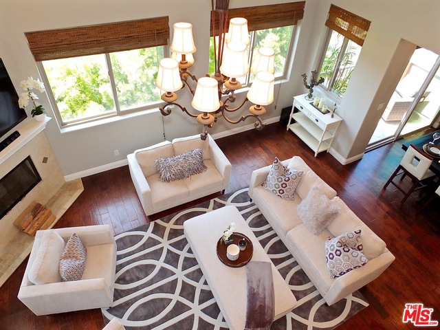 713 JUANITA Avenue, Redondo Beach, California 90277, 3 Bedrooms Bedrooms, ,3 BathroomsBathrooms,Residential,Sold,JUANITA,18338384