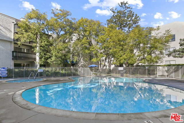 1 Bed Home for Sale in Culver City, California