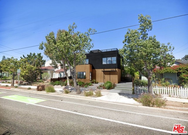 3 Bed Home for Sale in Santa Monica, California