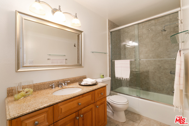 2 Bed Home for Sale in Los Angeles, California
