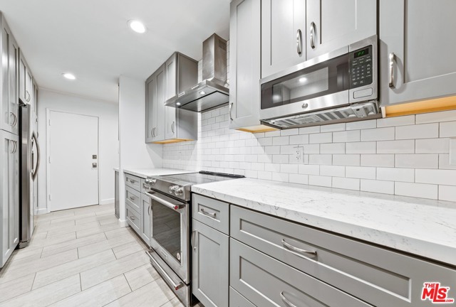 2 Bed Home for Sale in Los Angeles, California